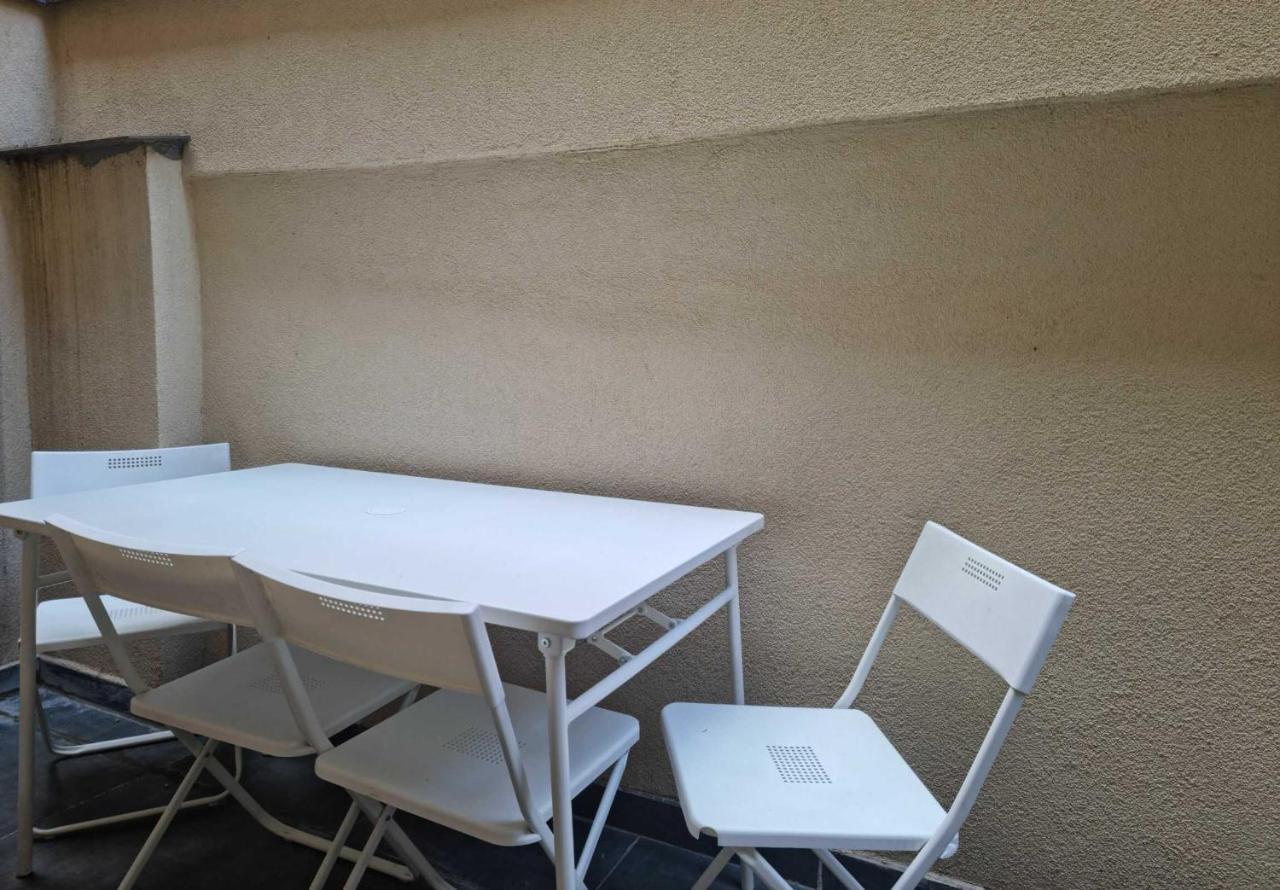 Kusama New Business Grade Comfort Apartment Belgrade